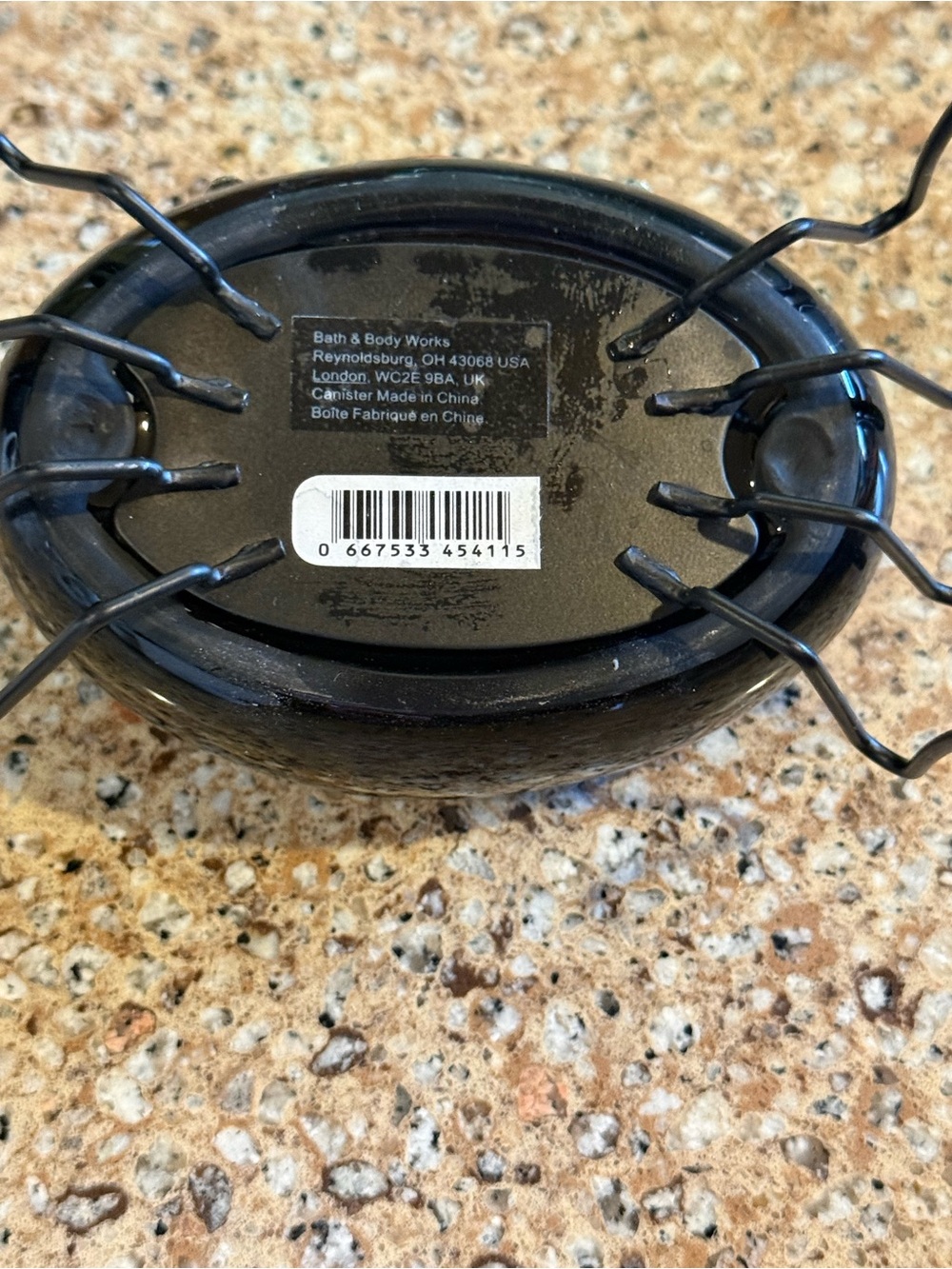 Black Witch Cauldron Trinket Dish with Spider Legs- Bath And Body Works - Picture 4 of 4